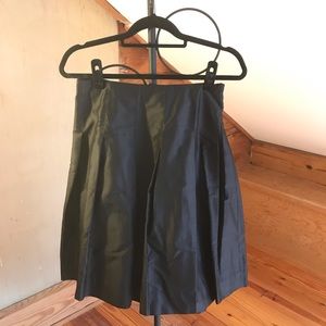 Banana Republic Black Silk Flare Skirt, EUC, 2